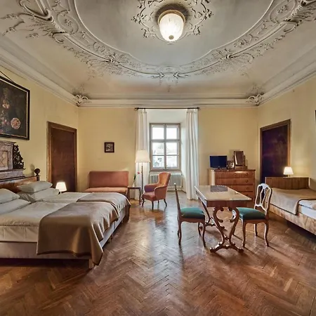 Hotel Schloss *
