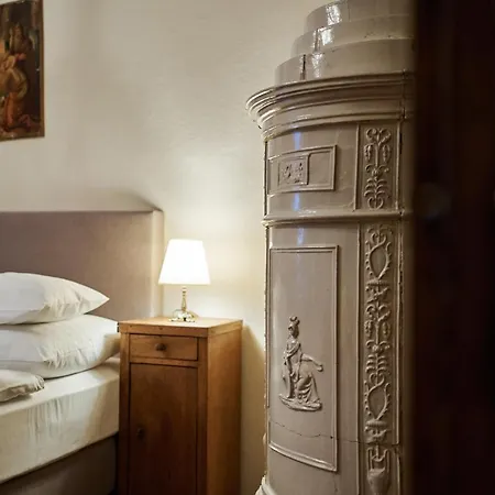 Hotel Schloss *