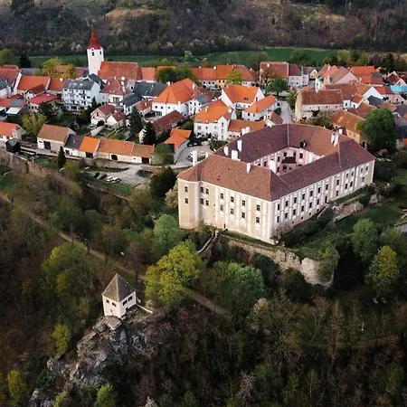 Schloss Hotel Drosendorf Stadt