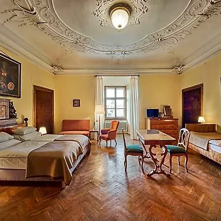 Schloss Szálloda